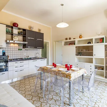 Casa Lidia 900m From Sea - Happy Vakantiehuis